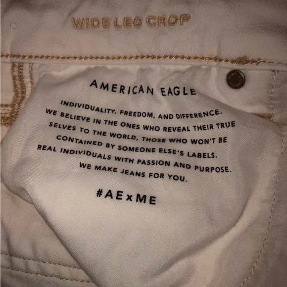American Eagle Jeans - Picture 6 of 9